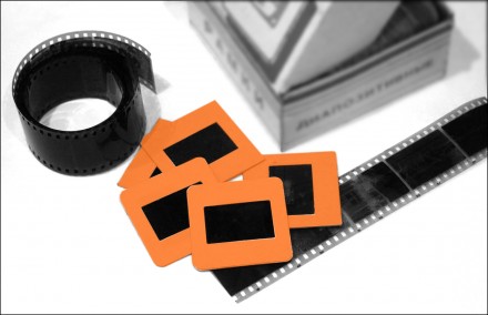 Якщо у Вас збереглися старі відеокасети, негативні, позитивні, стандартні 35 мм . . фото 3