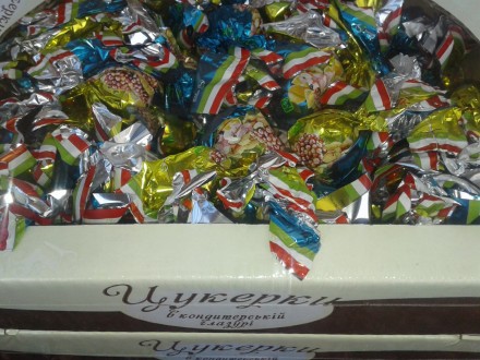 Шоколадные конфеты с натуральными фруктами. Инжир, Персик, Финик, Чернослив, Ара. . фото 2