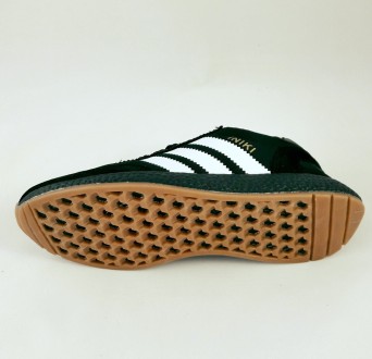 Мужские кроссовки в стиле adidas Iniki, сочетают в себе понятный дизайн свойстве. . фото 8