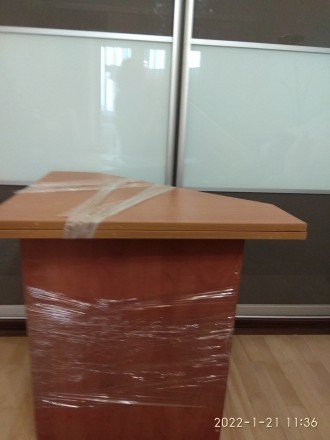 Продам стол ширина 930 мм Глубина 690 мм Высота 750 мм - цена 400 грн.
Стол-при. . фото 3