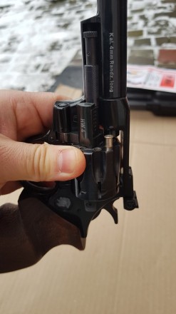 Продам німецький револьвер Weihrauch 6" Нерозточений барабан
НІМЕЦЬКА ЯКІС. . фото 4