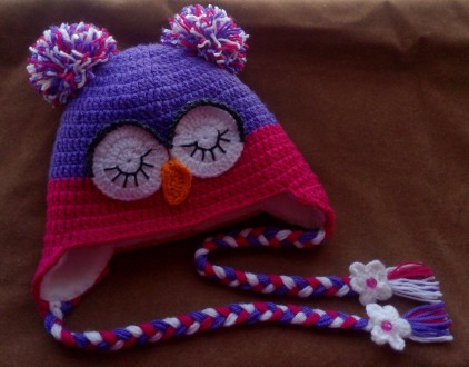 Зимова шапочка для дівчинки, в'язана з напіввовняної пряжі. На вік 9-18 міс. . фото 2