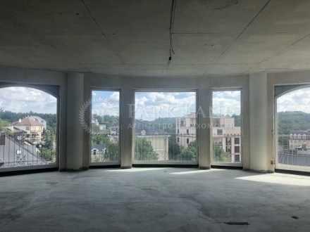 Продам квартиру(376м2)в комплексе De Lux-класса на Печерске. Київ. фото 1 Продам квартиру(376м2)в комплексе De Lux-класса на Печерске. Київ. фото 1