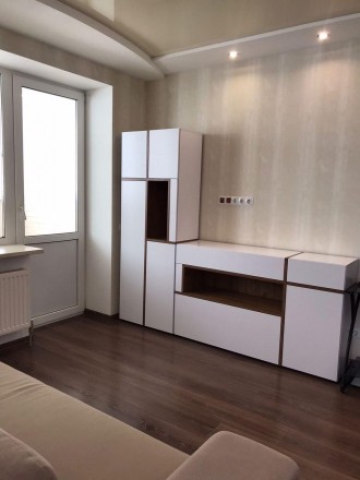Продам уютную однокомнатную квартиру 38.2 м (кухня 10м, санузел - 4.1) с дорогим. . фото 6
