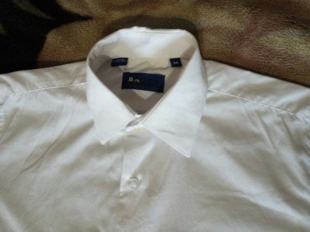 Белая рубашка Турция короткий рукав 135-150см на мальчика 
34 размер
Очень хор. . фото 7