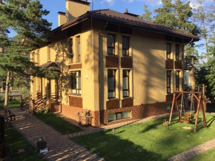 Продам дом в Ирпене 2013 г. постройки. 

Расположение - 11 км от Киева. Участо. Ирпень. фото 2