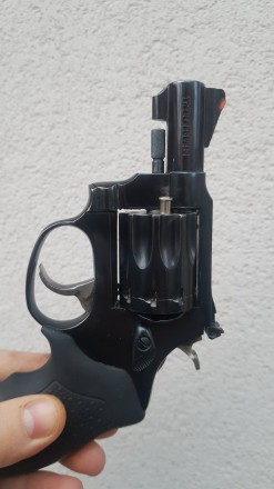 Продам бразильський револьвер флобер Taurus 2,5”
ПОВНІСТЮ ЗІ СТАЛІ!
дуже. . фото 9