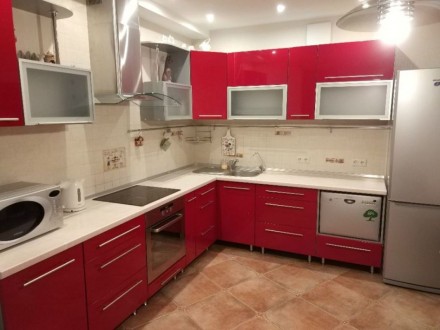 Уютная 2 к.квартира с видом на парк и озеро.ЖК КОРОНА. Киев. фото 1 Уютная 2 к.квартира с видом на парк и озеро.ЖК КОРОНА. Киев. фото 1