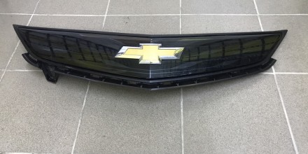 Решетка радиатора верхняя гриль Chevrolet Bolt Ev 42497949,42497944. Тернополь. фото 1 Решетка радиатора верхняя гриль Chevrolet Bolt Ev 42497949,42497944. Тернополь. фото 1