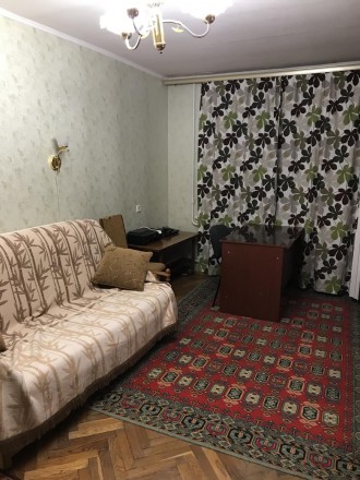 Собственники продают однокомнатную квартиру в кирпичном спецпроекте 80-х годов п. Борщаговка. фото 3