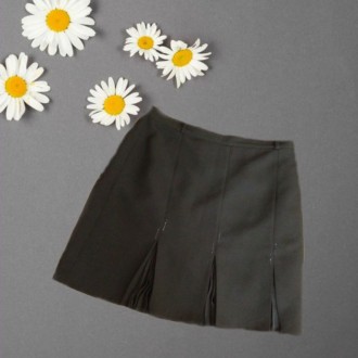 Стильная женская короткая юбка черного цвета, на подкладке, будет идеальным вари. . фото 2