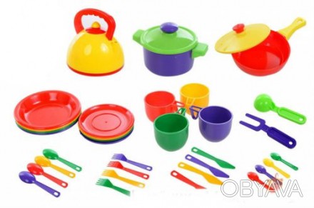 Пластиковый набор посуды из 33 предметов. В комплекте: чайничек, кастрюлька с кр. . фото 1