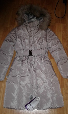 Пальто куртка зимова.
Розмір вказаний 158
Капюшон відстібається,мєх натуральни. . фото 2