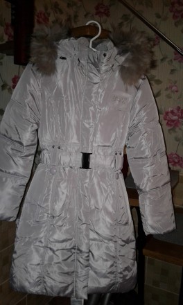 Пальто куртка зимова.
Розмір вказаний 158
Капюшон відстібається,мєх натуральни. . фото 3