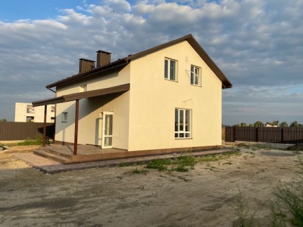 Готовый дом на берегу реки Десна, Зазимье ул.Монастырска 28
До реки 100-150 м
. . фото 3