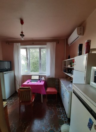 Продам 2 квартиру на 2 этаже в 16этажном доме
пр.Жуковского
лучшая планировка-. Киевский. фото 2