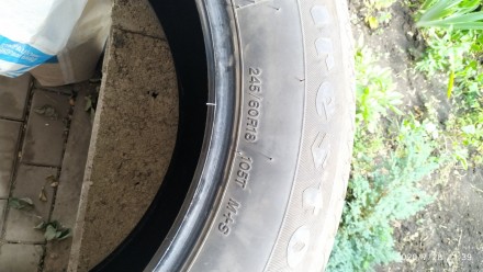 Продам шину firestone 245/60 r18 на Фольксваген атлас. Кривой Рог. фото 1 Продам шину firestone 245/60 r18 на Фольксваген атлас. Кривой Рог. фото 1