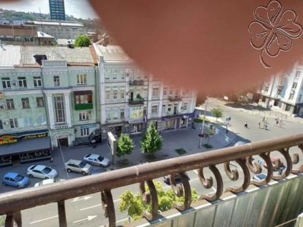 Продается 3-х комнатная квартира в Печерском районе, рядом с метро Олимпийская, . . фото 4