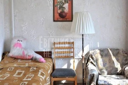 Продается четырехкомн. хорошая квартира, Нади Курченко, дом №18, 1/5 эт., , орие. . фото 3