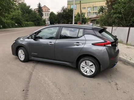 NISSAN Leaf 2018 року 40 кВт. Авто з Канади. Температура в цельсіях, задні повор. . фото 12
