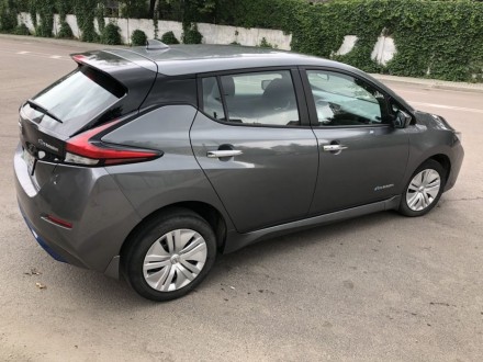 NISSAN Leaf 2018 року 40 кВт. Авто з Канади. Температура в цельсіях, задні повор. . фото 8