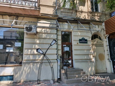 Сдам действующее какфе – бар по адресу , фасад на Жуковского 38 (угол Александро. Центр. фото 1