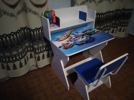 Дитяча парта зі стільцем, з малюнками, дитячий столик виробництва Україна.
Ніяк. . фото 8
