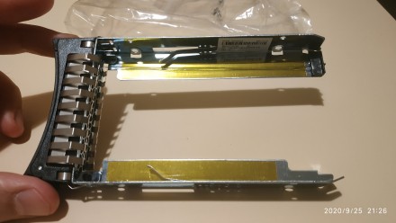Салазки для жестких дисков 2,5 sas и sata, подходят к серверам IBM/Lenovo:
x350. . фото 3