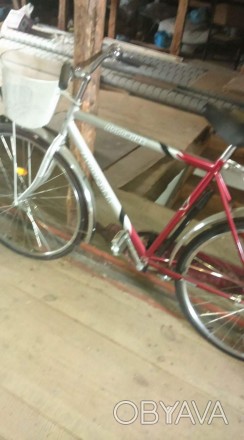 Велосипед Дорожник, с корзиной, в отличном состоянии. . фото 1