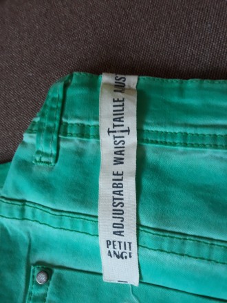 Продам новые легкие летние джинсы яркого бирюзово-зеленого цвета французской мар. . фото 4