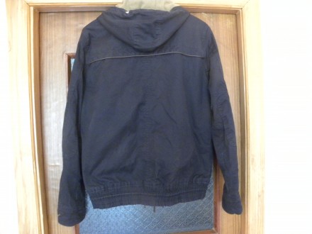 Куртка мужская Pull&Bear(оригинал).. . фото 3 Куртка мужская с капюшоном Pull&Bear (демисезонная).Оригинал.Темносиняя.Змей. . фото 3