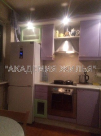 2-комнатная квартира, 53 м.кв.. . фото 7 Сдам квартиру Большой балкон - 8 метров
Везде стеклопакеты.
Маскитные сетки.
Кв. . фото 7