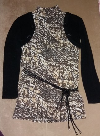 Продам женский свитер-тунику молодёжный с эффектом "2в1" леопардово-че. . фото 2