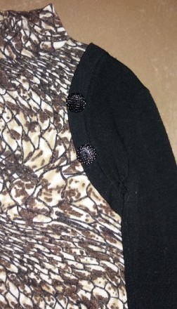 Продам женский свитер-тунику молодёжный с эффектом "2в1" леопардово-че. . фото 4