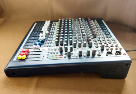 Мікшерний пульт Soundcraft MFXi8 в ідеальному стані як новенький привезений з СШ. . фото 6