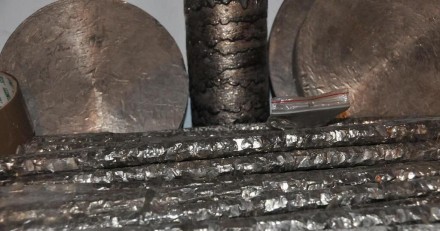 Продам Цирконий Йодидный в прутках длинна 30-40 см. диаметр 22-25 мм. общий вес . . фото 2