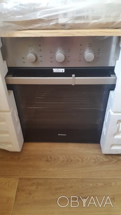 Продам новую в упаковке эл. духовку HansaBOEI 68162