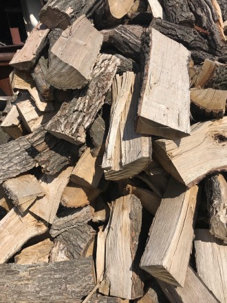 Доброго дня. Пропонуємо дрова твердих та м'яких порід:
- Дуб 1800 грн за с. . фото 6