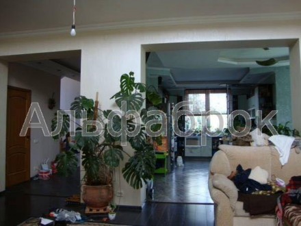 Продажа 3-этажного кирпичного дома в Белогородке ( Киево-Святошинский рн). 315 м. . фото 17