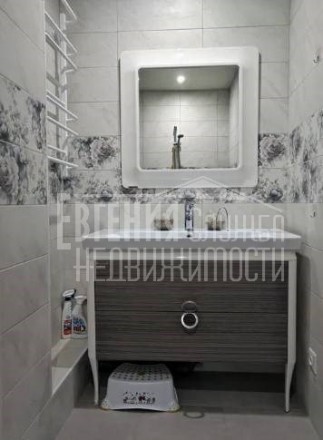 Продается четырехкомнатная прекрасная квартира, Быкова, 9 этаж 10 этажного дома,. . фото 4
