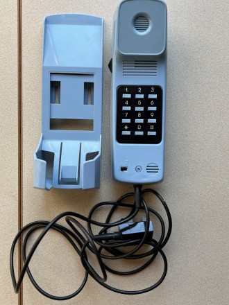 Радиотелефон "Panasonic КХ-ТС1205RUB". Новый.
Изготовлен в Тайланде.
. . фото 10