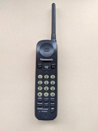 Радиотелефон "Panasonic КХ-ТС1205RUB". Новый.
Изготовлен в Тайланде.
. . фото 5