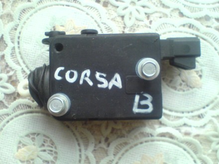 Продаю до Opel Corsa-B (97р.в.): б/в домкрат (код: GM 90279269 TUBSA 23498 Tragl. . фото 2