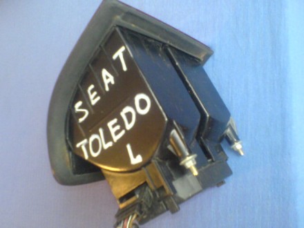 Продаю до Seat Toledo-1, хетчбек-94р.в. б/в стопи з крила і з багажніка по 345гр. . фото 5