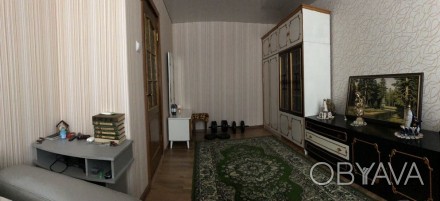 Продам 1-ю квартиру С МЕБЕЛЬЮ, полностью обустроенную под жизнь, в кирпичном дом. . фото 1