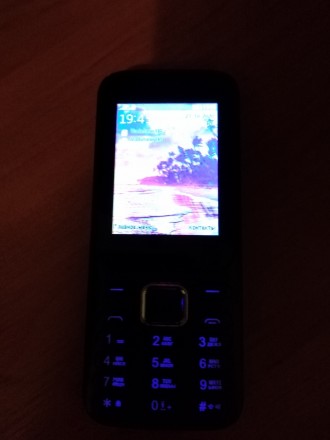 Продам Nomi I248 Телефон в рабочем состоянии, имеются не большие потёртости на к. . фото 3
