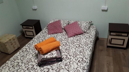 Двухместные комнаты и места в них возле метро Левобережная. Киев. фото 1 Двухместные комнаты и места в них возле метро Левобережная. Киев. фото 1