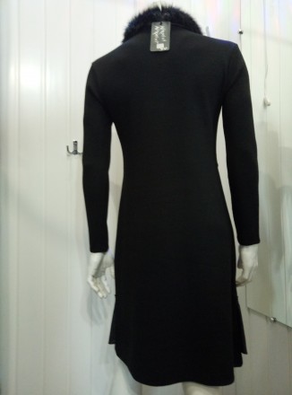 Черное платье. NIXUIVI
Верхняя часть платья с меховой отделкой .Подчеркивающий . . фото 7