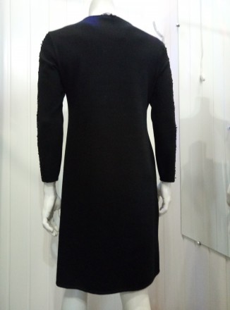 Черное платье. ESCALLA
Красиво обыгрывающий фигуру покрой с кружевным узором сп. . фото 7