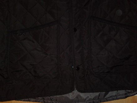 Продам новую стеганную демикуртку (легкая) черного цвета для мужчин известной фи. . фото 6